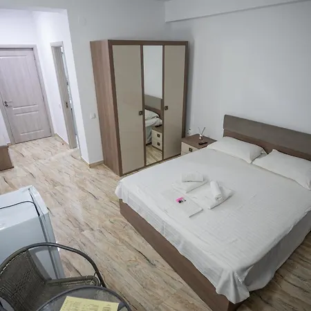 מלון Damar קוסטינסטי