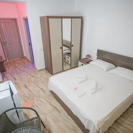 מלון Damar קוסטינסטי