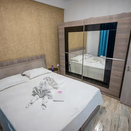 Damar Hotel *